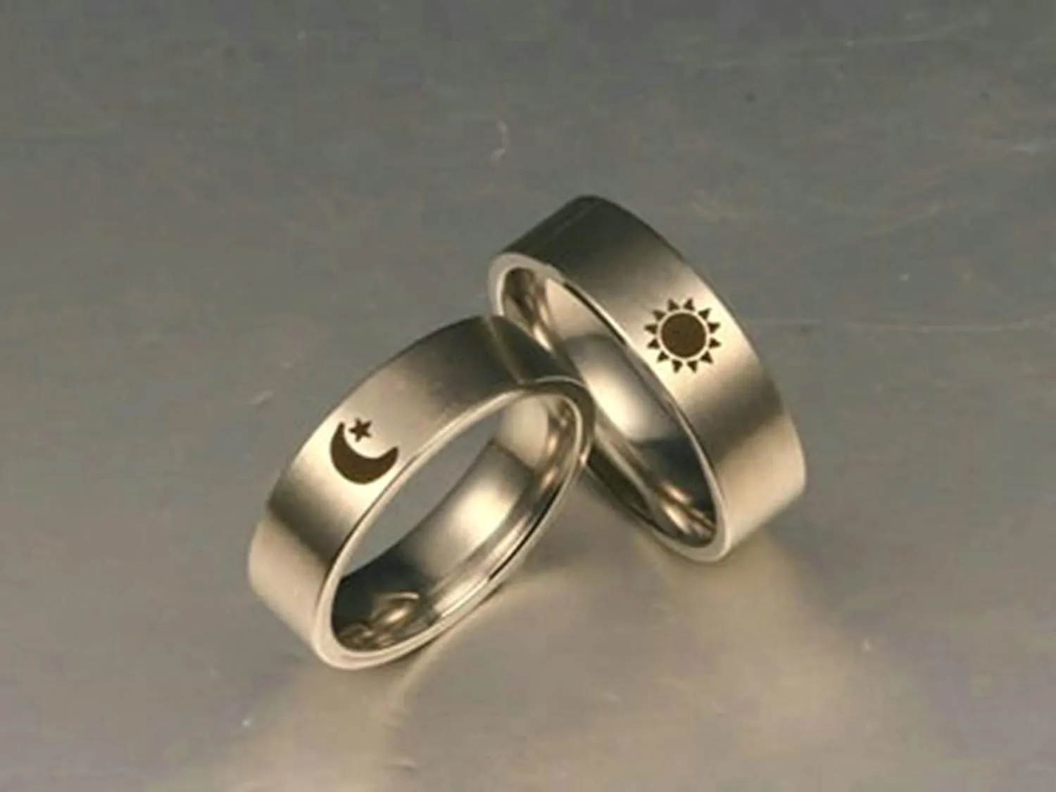 1 Pair Matching Promise Rings, Sun and Moon Matte Band Ring Stainless Steel Personalized Couples Rings Silver