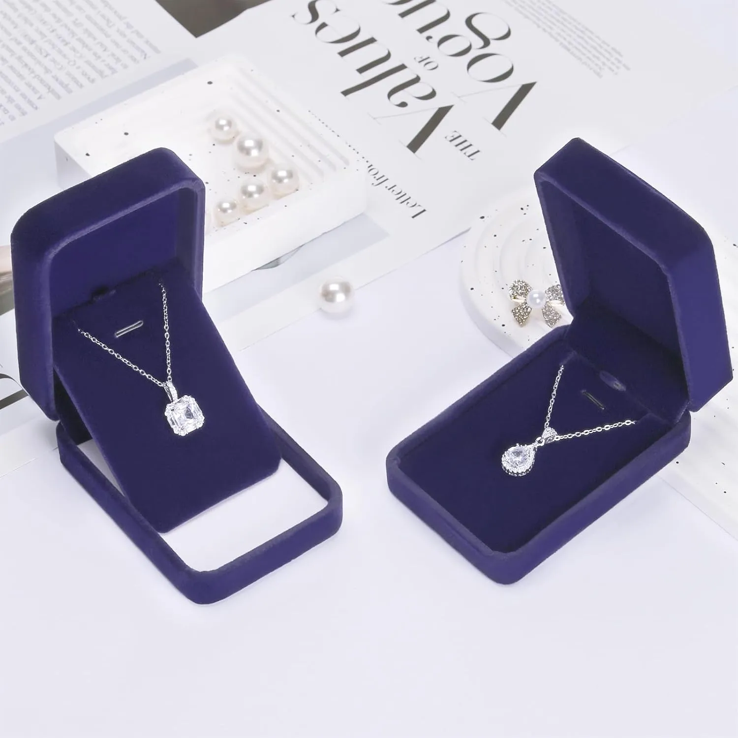 2 Pieces Classic Velvet Necklace Pendant Box for Jewelry Gift, Small Jewellry Storage Display Case for Wedding Engagement Birthday Anniversary