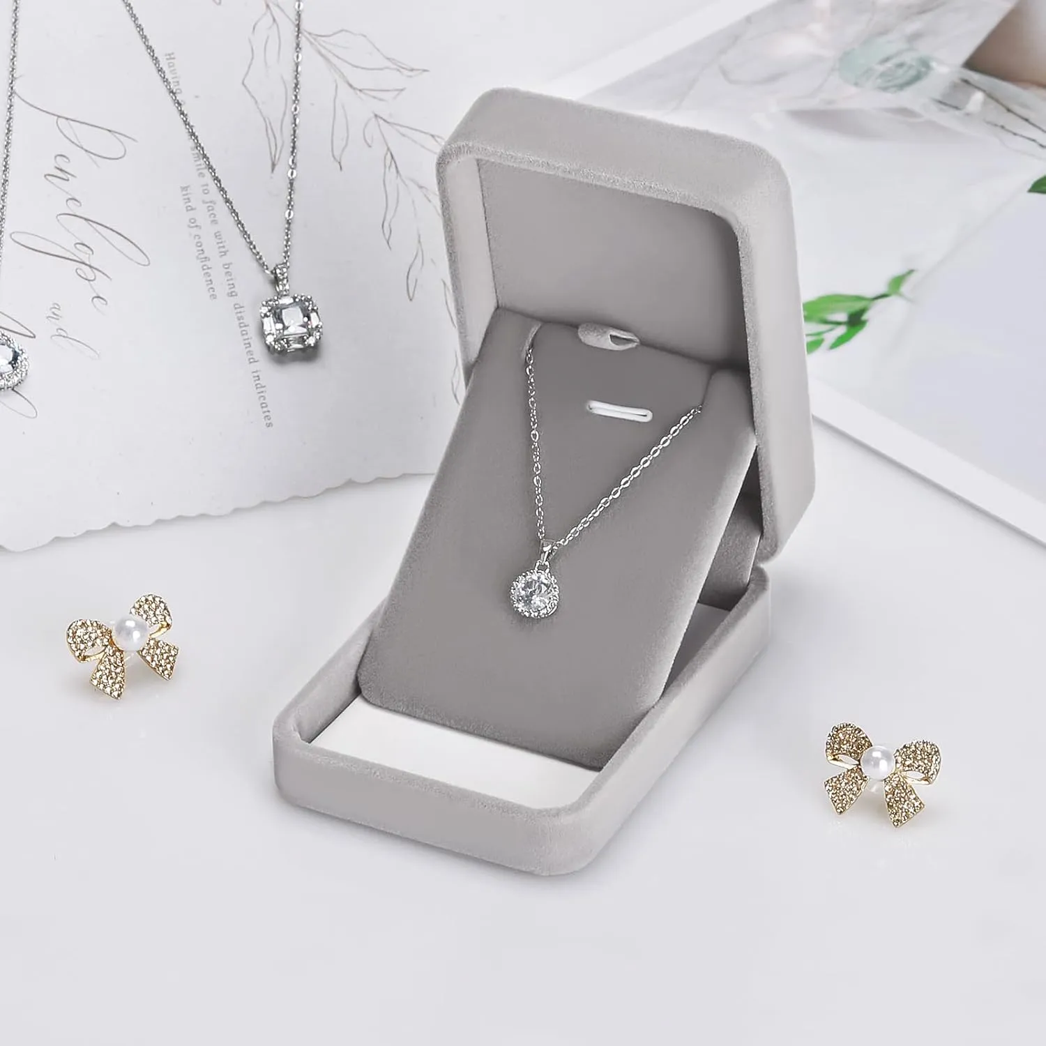 2 Pieces Classic Velvet Necklace Pendant Box for Jewelry Gift, Small Jewellry Storage Display Case for Wedding Engagement Birthday Anniversary