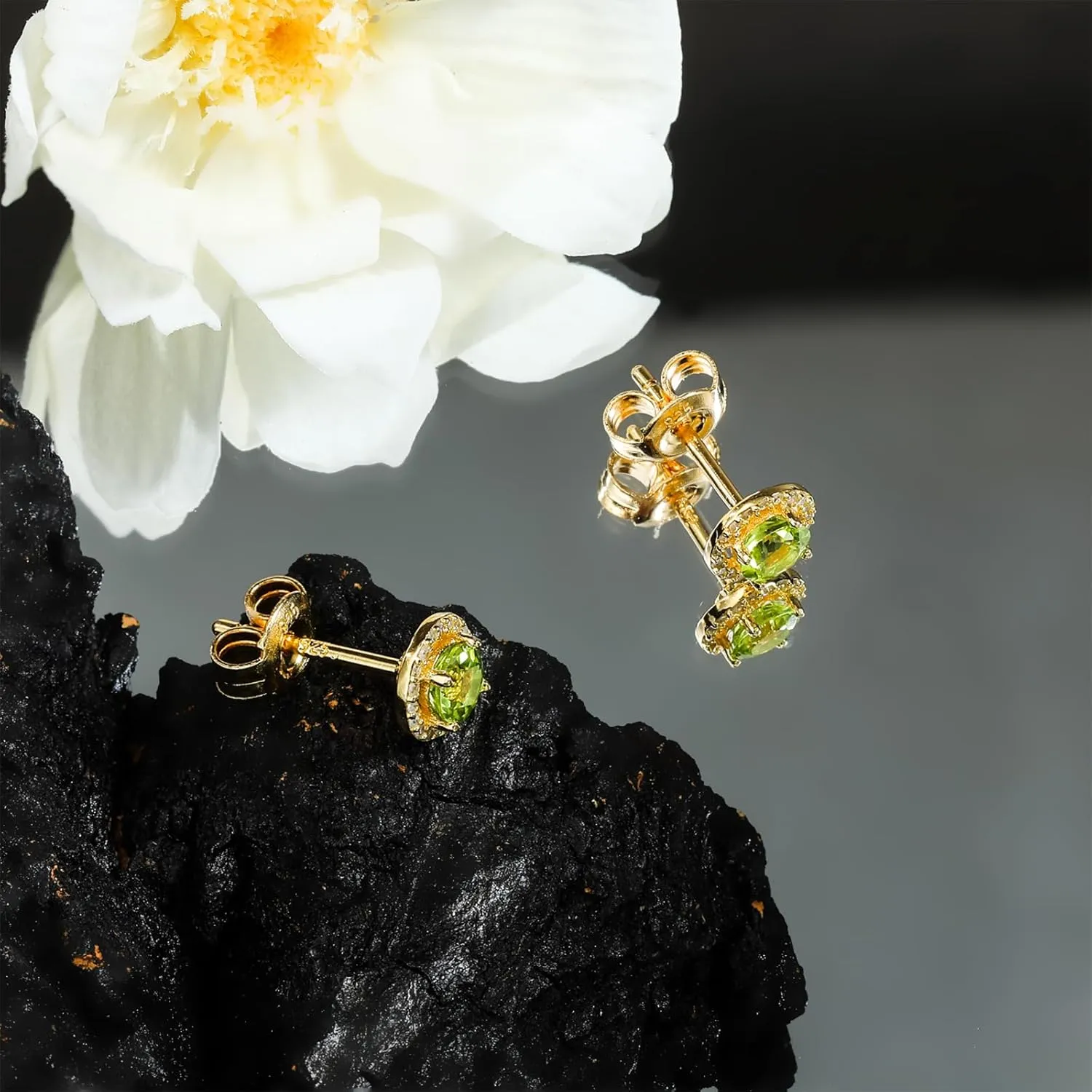 925 Sterling Silver Birthstone Stud Earrings for Women Men, Oval/Round/Sqaure/Octagon Cut Created Sapphire/Amethyst/Emerald/Ruby/Peridot/Opal Solitaire Diamond Halo Earrings