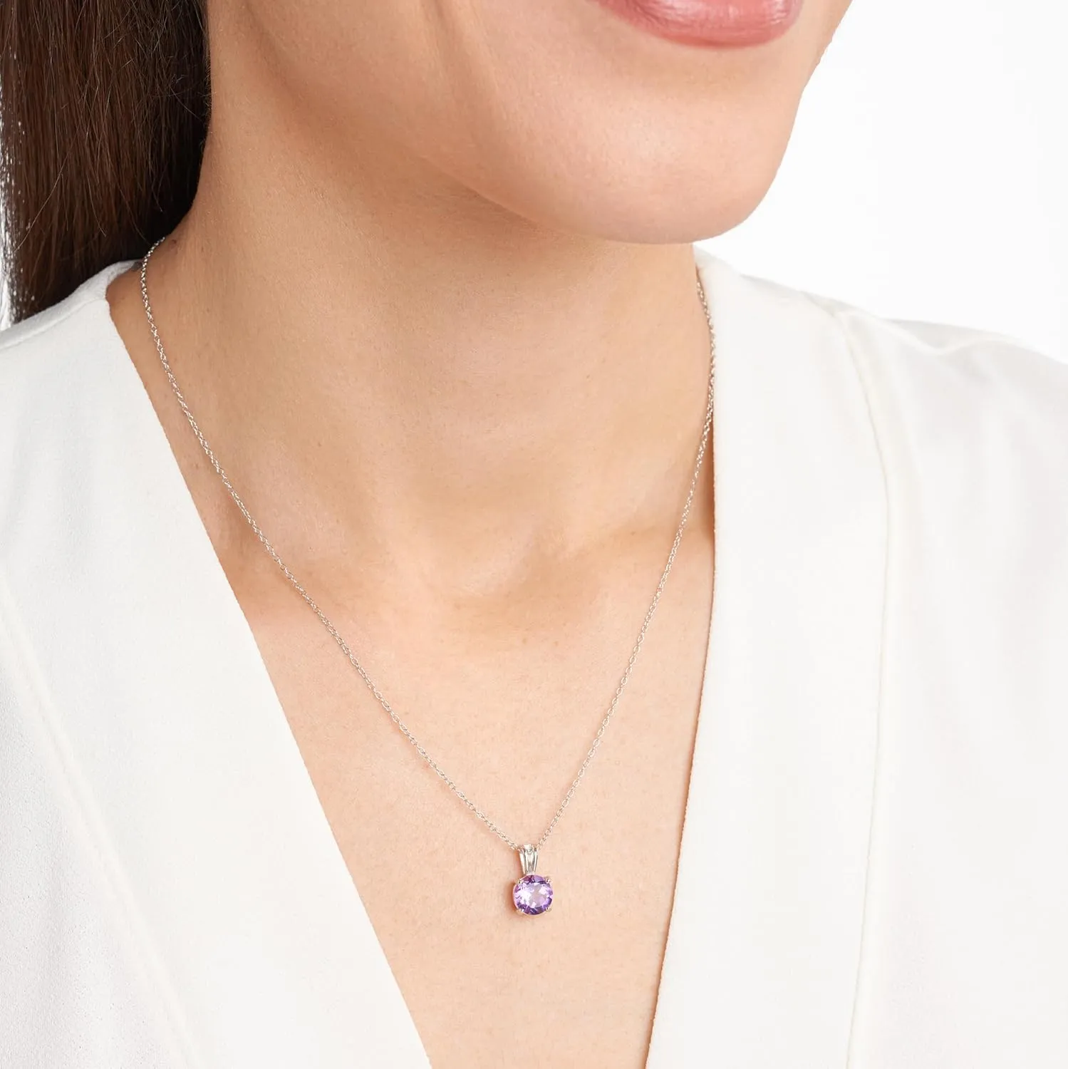 Amazon Essentials Sterling Silver Round Cut Birthstone Pendant Necklace 18" (previously Amazon Collection)