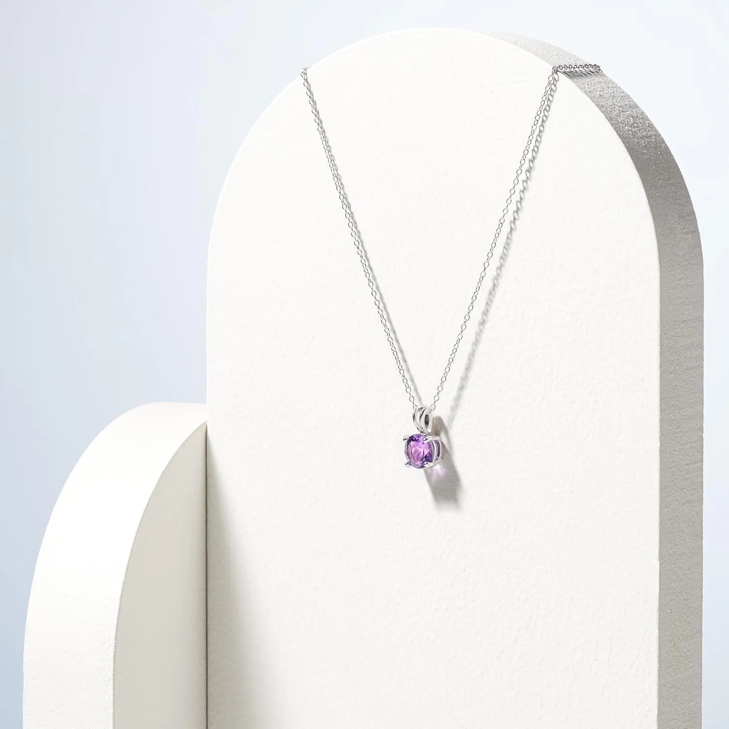 Amazon Essentials Sterling Silver Round Cut Birthstone Pendant Necklace 18" (previously Amazon Collection)