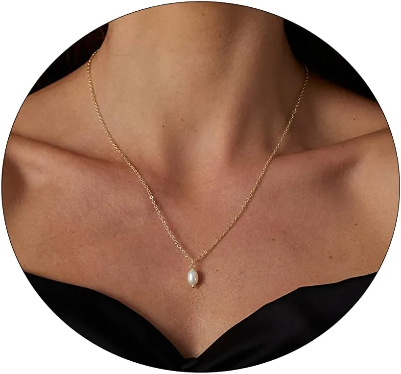 ASCOMY Dainty Pearl Necklaces for Women 14K Gold Plated Chunky Half Pearl Half Chain Toggle Necklace Minimalist Pearl Cuban Paper Clip Toggle Clasp Chain Everyday Jewelry