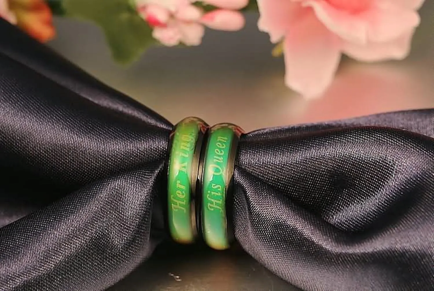 Beydodo Matching Rings for Couples Promise Rings Stainless Steel Ring Set Engraved Her King and His Queen Size 5-13