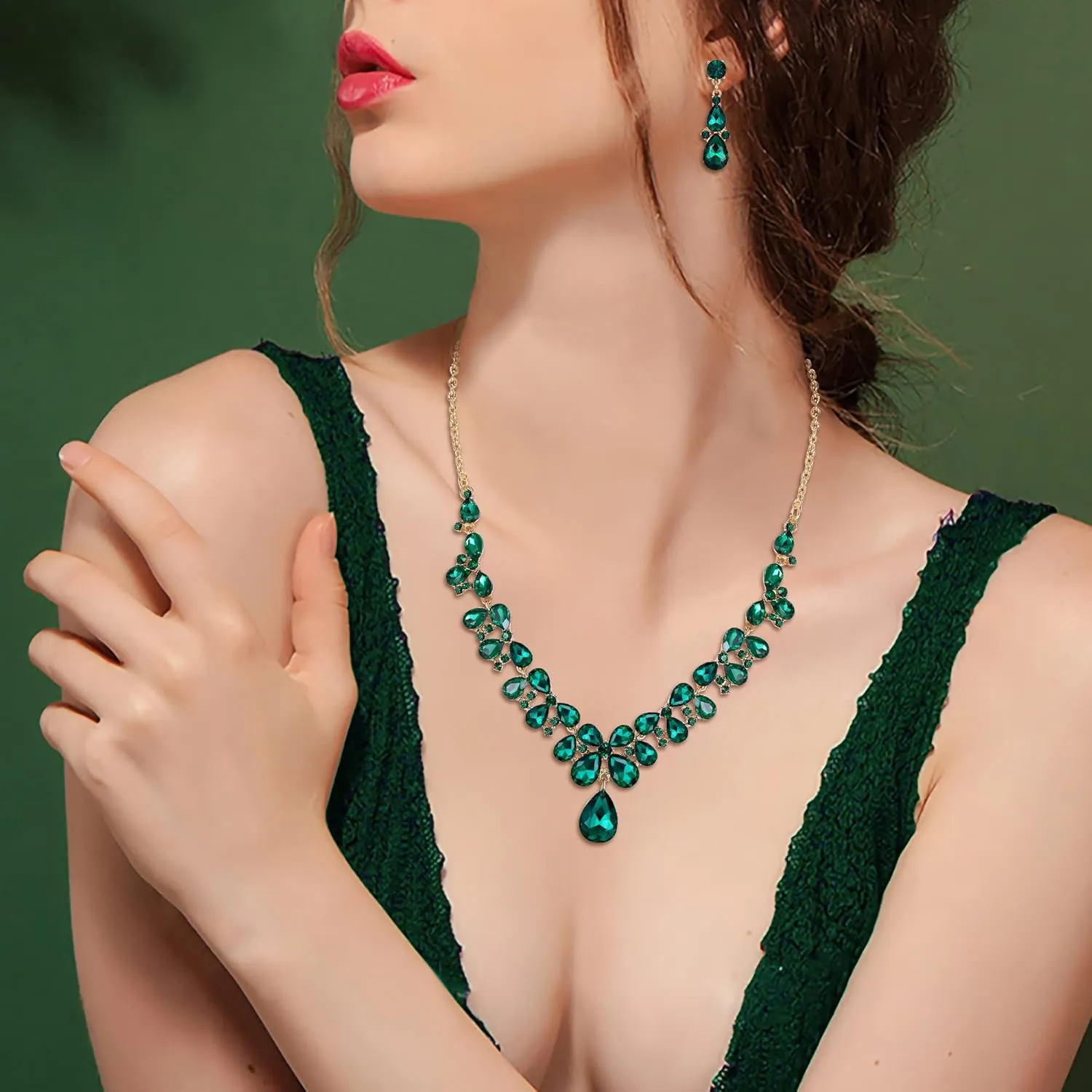 BriLove Women's Wedding Bridal Crystal Teardrop Cluster Statement Necklace Dangle Earrings Set