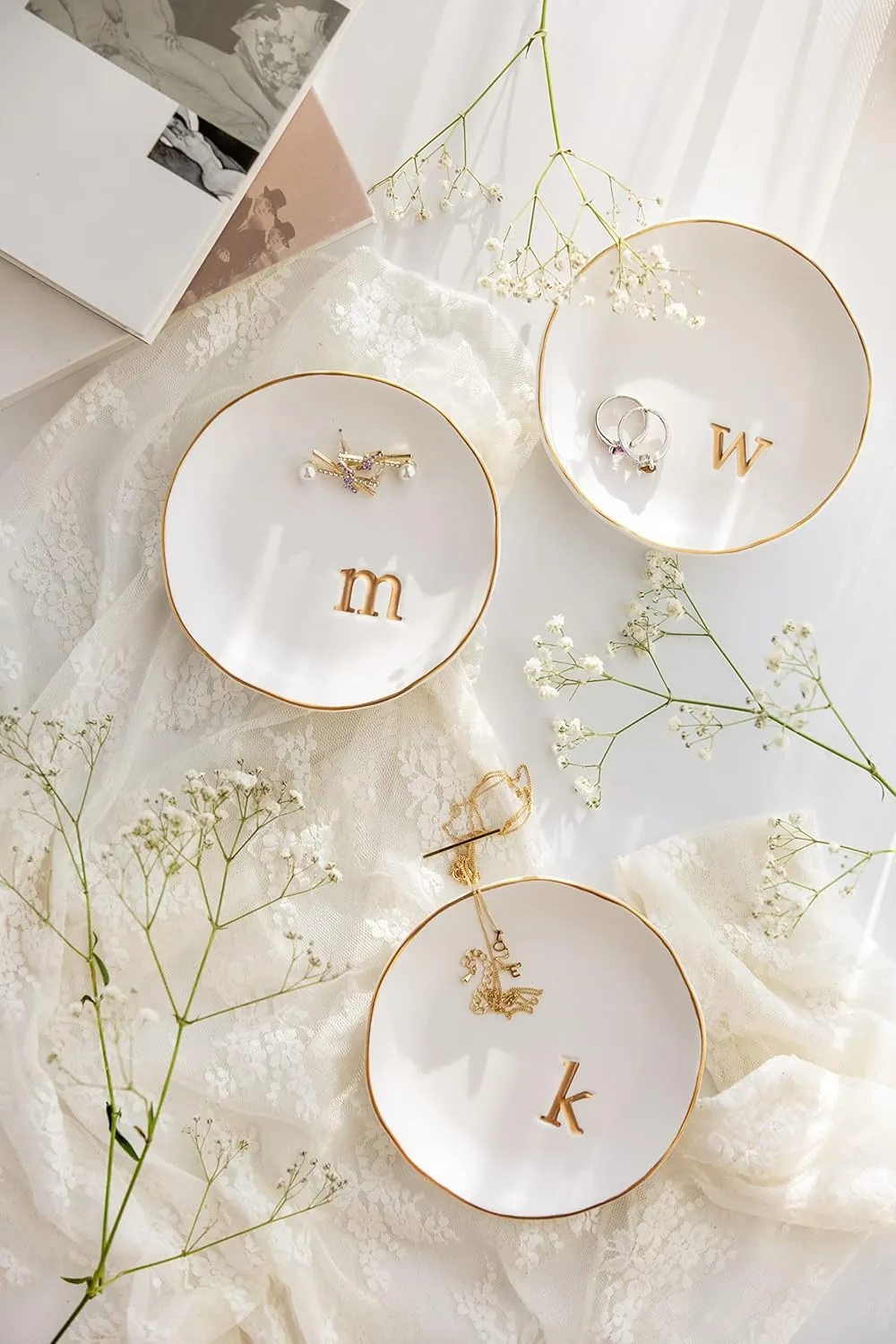 COLLECTIVE HOME - Ceramic Jewelry Tray, Decorative Trinket Dish for Rings Earrings Necklaces Bracelet Watch Keys, Birthday Mother's Day for Women, 4.75", White Surface (A)