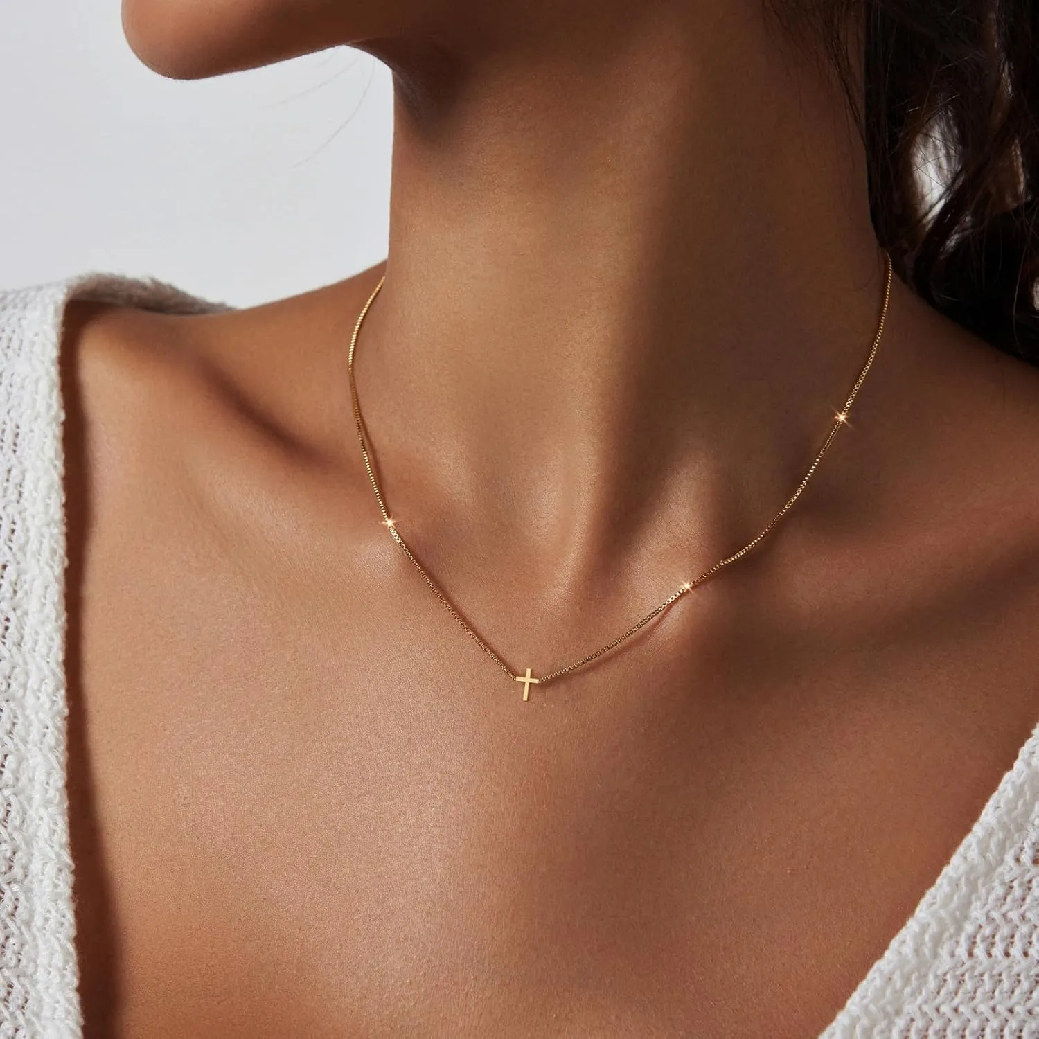 Cross Necklace for Women Dainty 14K Gold Silver Plated Small Cross Pendant Choker Simple Cute Cross Gold Necklace for Women Trendy Faith Jewelry Gift