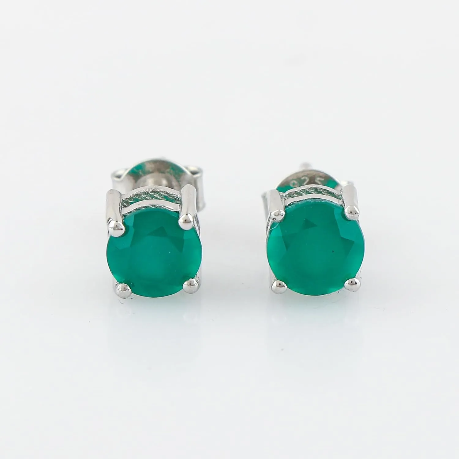 CRYSTALIS 6mm Green Onyx Round Stud Earring Set Jewelry for Women, Minimalist Jewelry, 4-Prong Setting, Brilliant-Cut, Natural Gemstone, Chakra Healing Crystal Jewelry, 925 Sterling Silver
