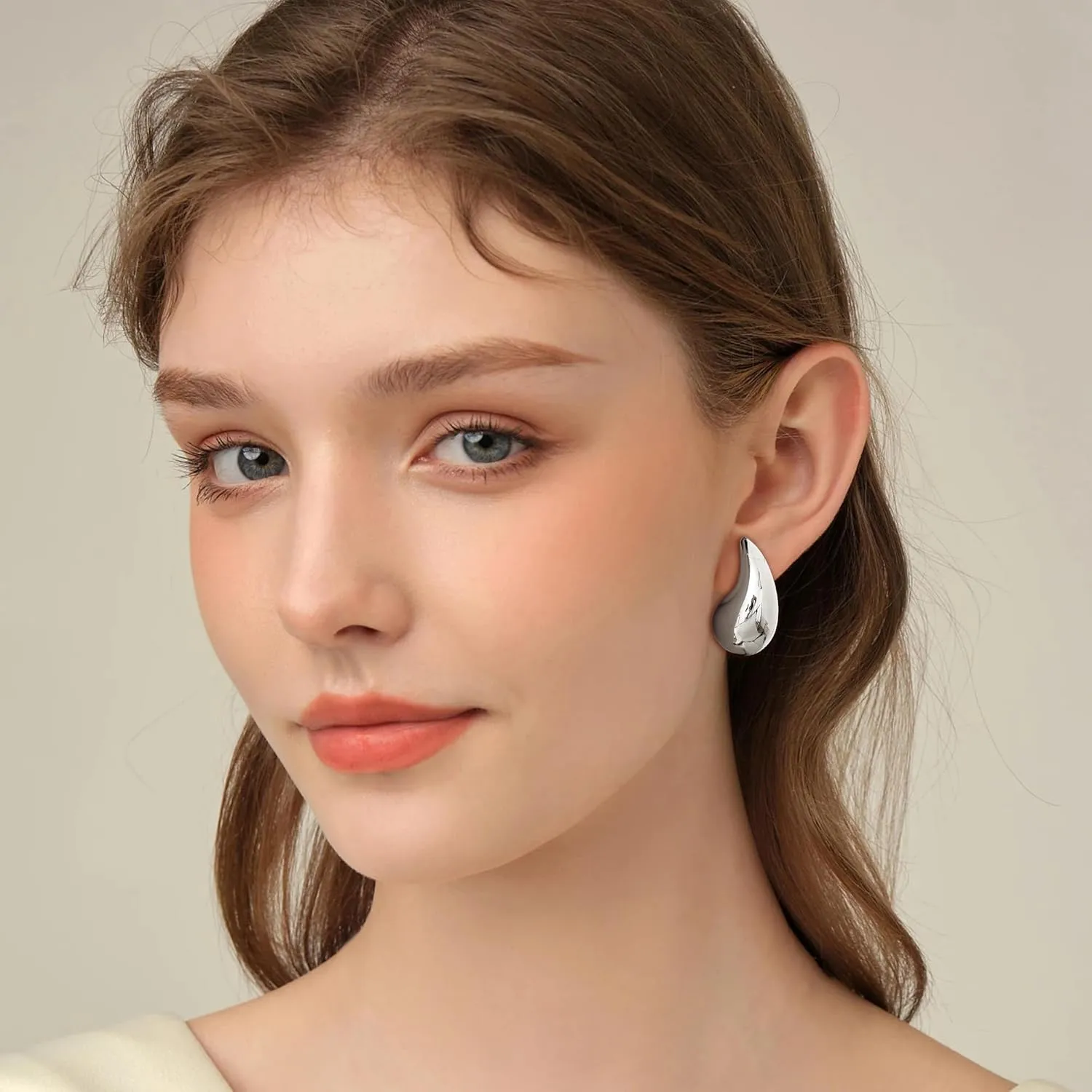 Gacimy Gold Teardrop Earrings Dupes for Women, Chunky Gold Earrings for Women with 925 Sterling Silver Post, 14K Gold Tear Drop Earrings for Women