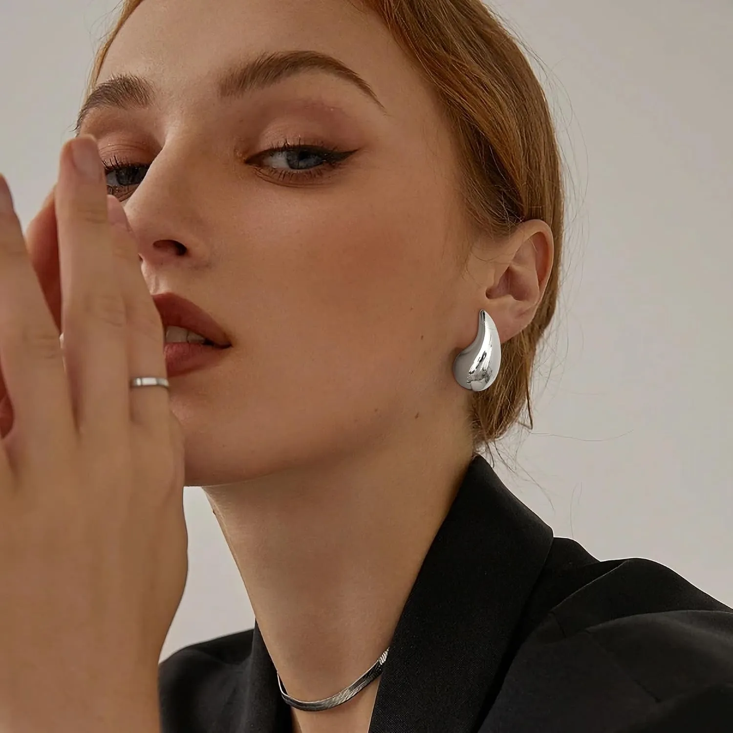 Gacimy Gold Teardrop Earrings Dupes for Women, Chunky Gold Earrings for Women with 925 Sterling Silver Post, 14K Gold Tear Drop Earrings for Women