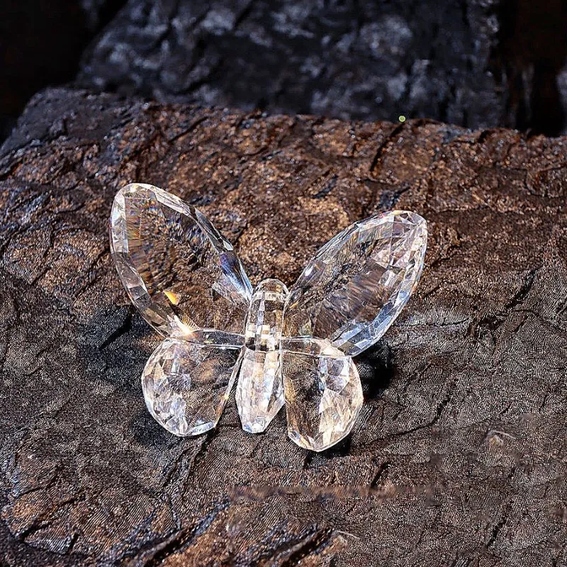 Handmade Diamond Crystal Butterfly Brooch Pendant Decoration Resin Mold