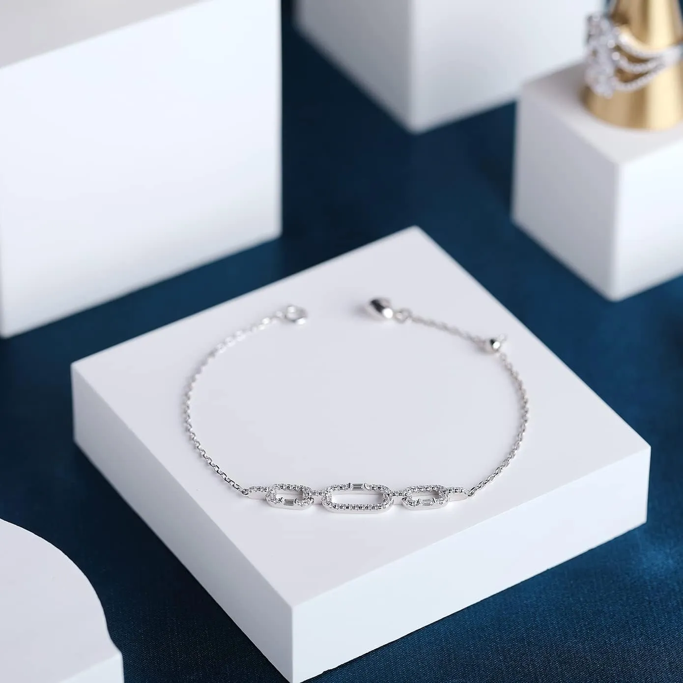 jiamiaoi 18K White Gold plated Sparkle Tennis Bracelet for Women 925 Sterling Silver Simulated Diamond Bracelet mit Brilliant 5A  Zirconia Diamond Bracelet Silver/Gold for She,Mother,Friend