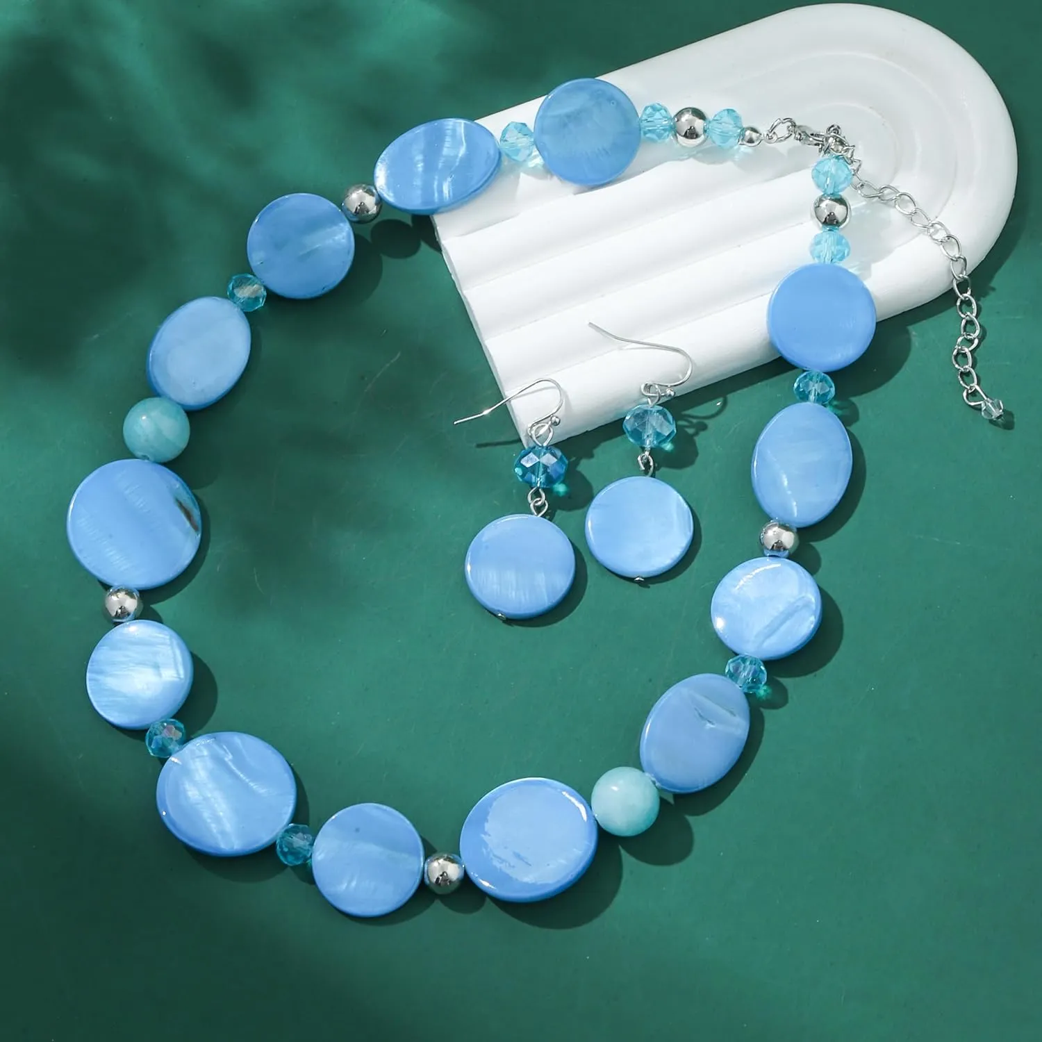 Jules D.Chunky Beads Necklace Colorful Shell Necklace Fashion Statement Necklace Set for Women Gifts