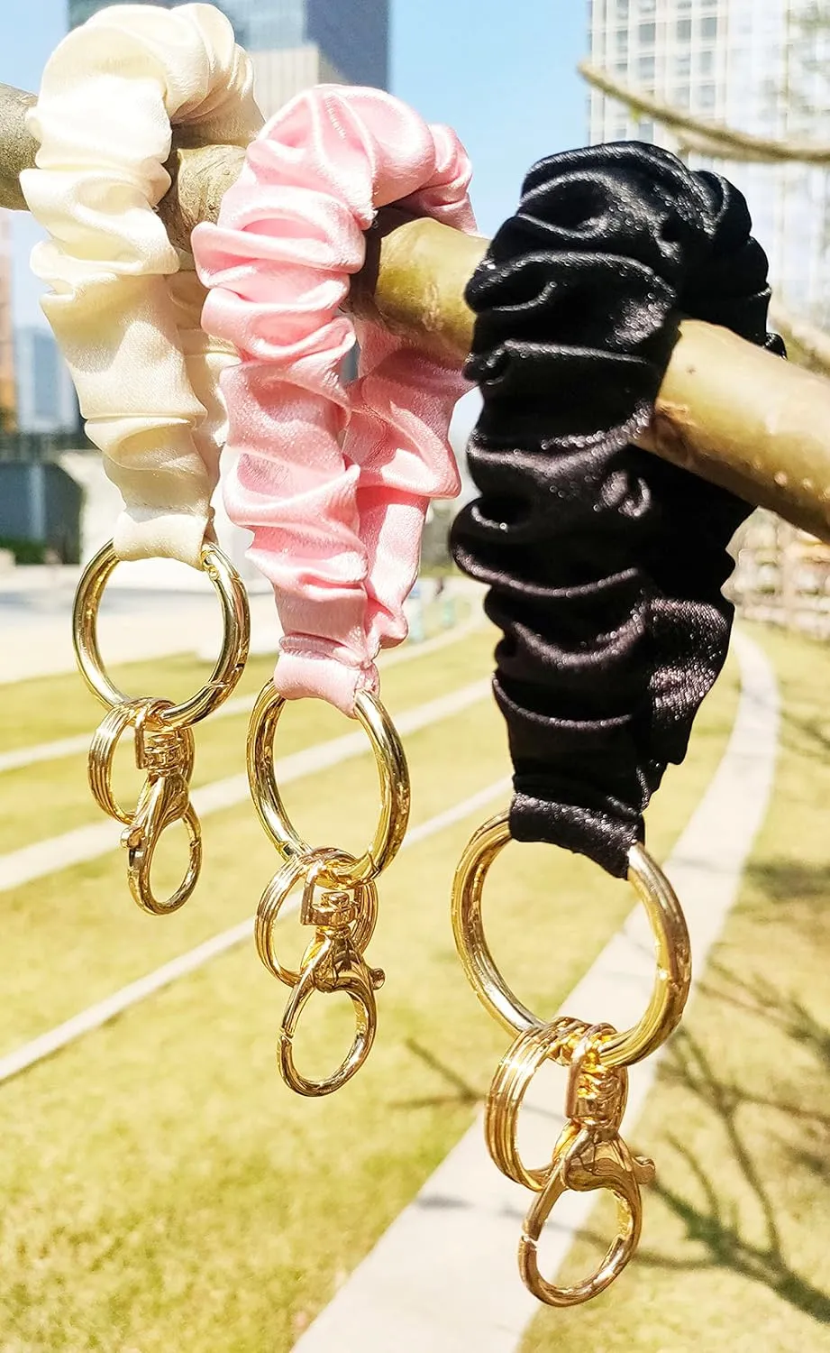 Junyuerly Wrist Strap Key Chain Elastic Scrunchie Bracelet Multifunctional Key Ring for Women