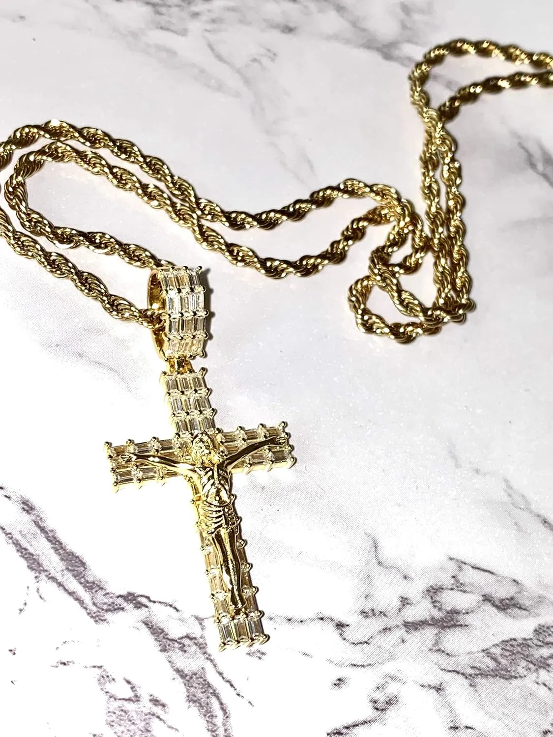 Men Women Baguette 925 Italy Iced Silver Iced Designer Jesus Cross Medium Pendant Charm Ice Out Pendant Stainless Steel Real 2 mm Rope Chain Necklace, Mens Jewelry, Iced Pendant, Rope Necklace