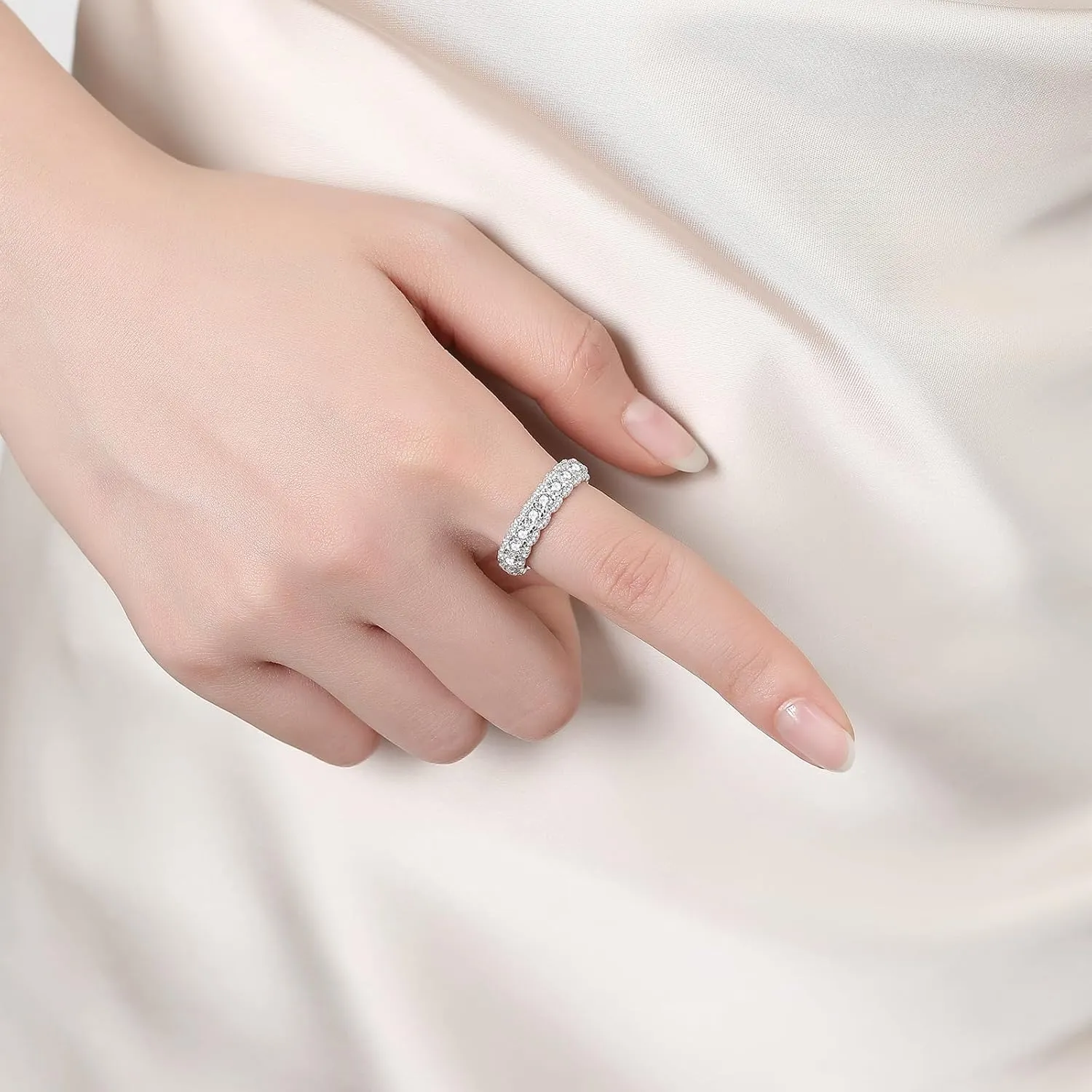 Moissanite Eternity Ring for Women Round Cut D Color VVS1 Moissanite Wedding Band, S925 Sterling Silver 18K White Gold Plated Promise Engagement Rings for Women