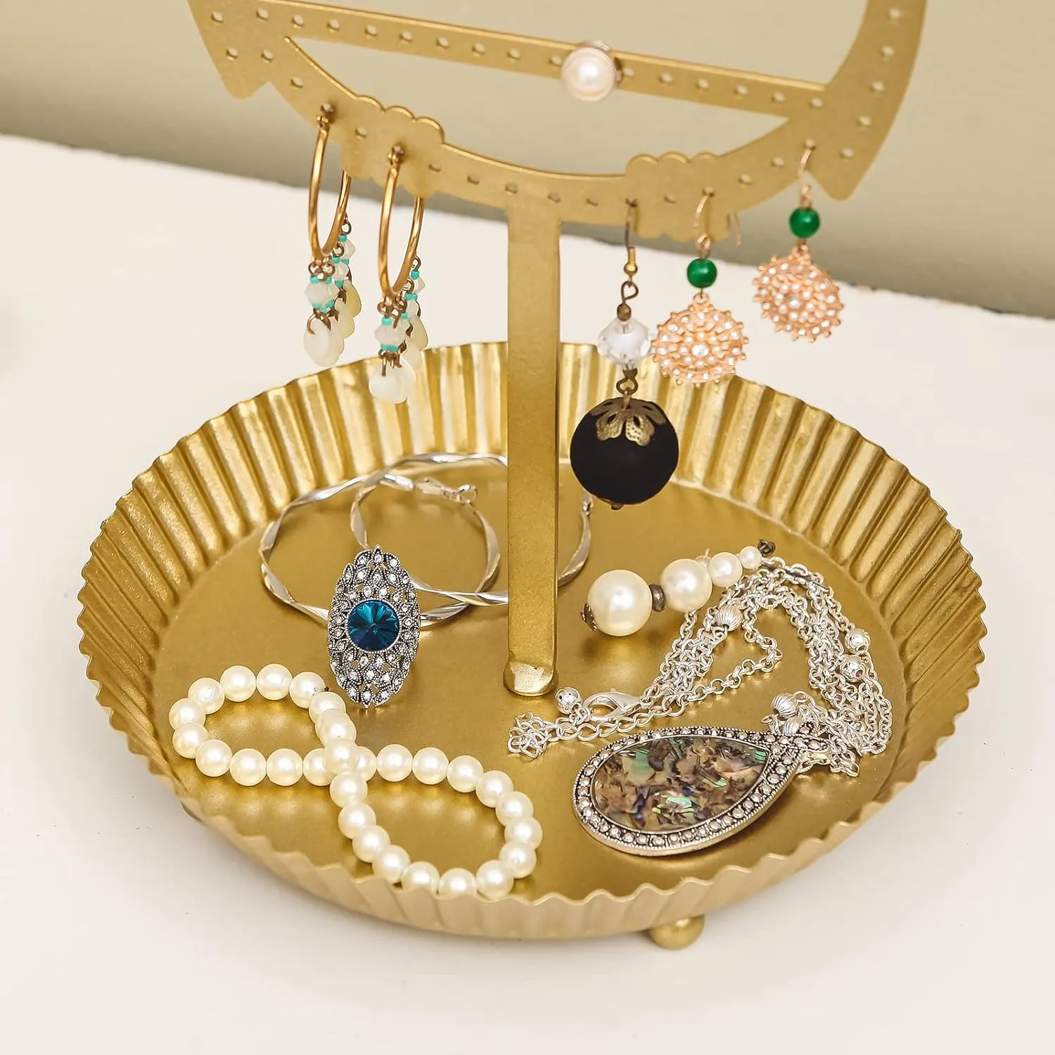 NIKKY HOME Earring Holder Hanging Organizer Stand Metal Jewelry Tree Table Top Owl Ear Stud Holder Tower Rack with Ring Tray for Girls (134 Holes), Gold