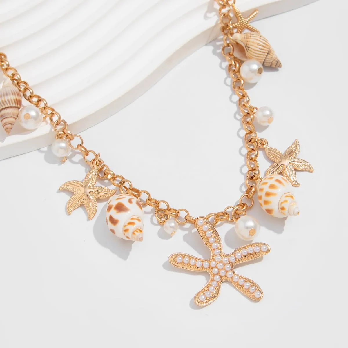 Seashell Starfish Waist Chains for Women Bohemian Conch Pearl Shell Body Chain Summer Beach Charm Waist Chain Bikini Sexy Shell Waist Body Chain Body Accessories for Women