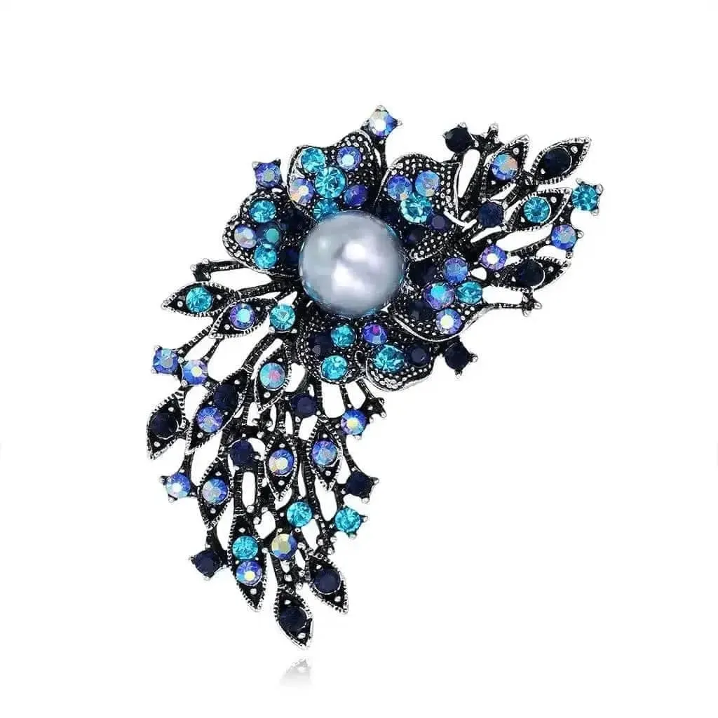 Shop Diamond Colored Rhinestone Brooch - Add Sparkle to Your Outfit with this Elegant Accessory