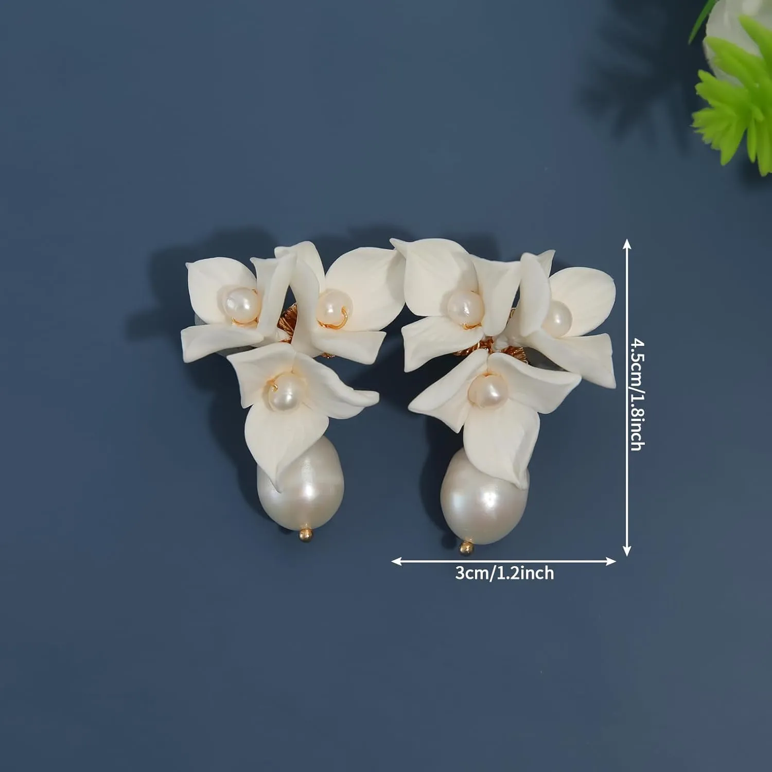 Soulshow Cultured Freshwater Pearl Earrings for Women Trendy Jewelry Handmade Resin Clay Flower Gold Bride Earrings Pearl Dangle Earrings Accessories