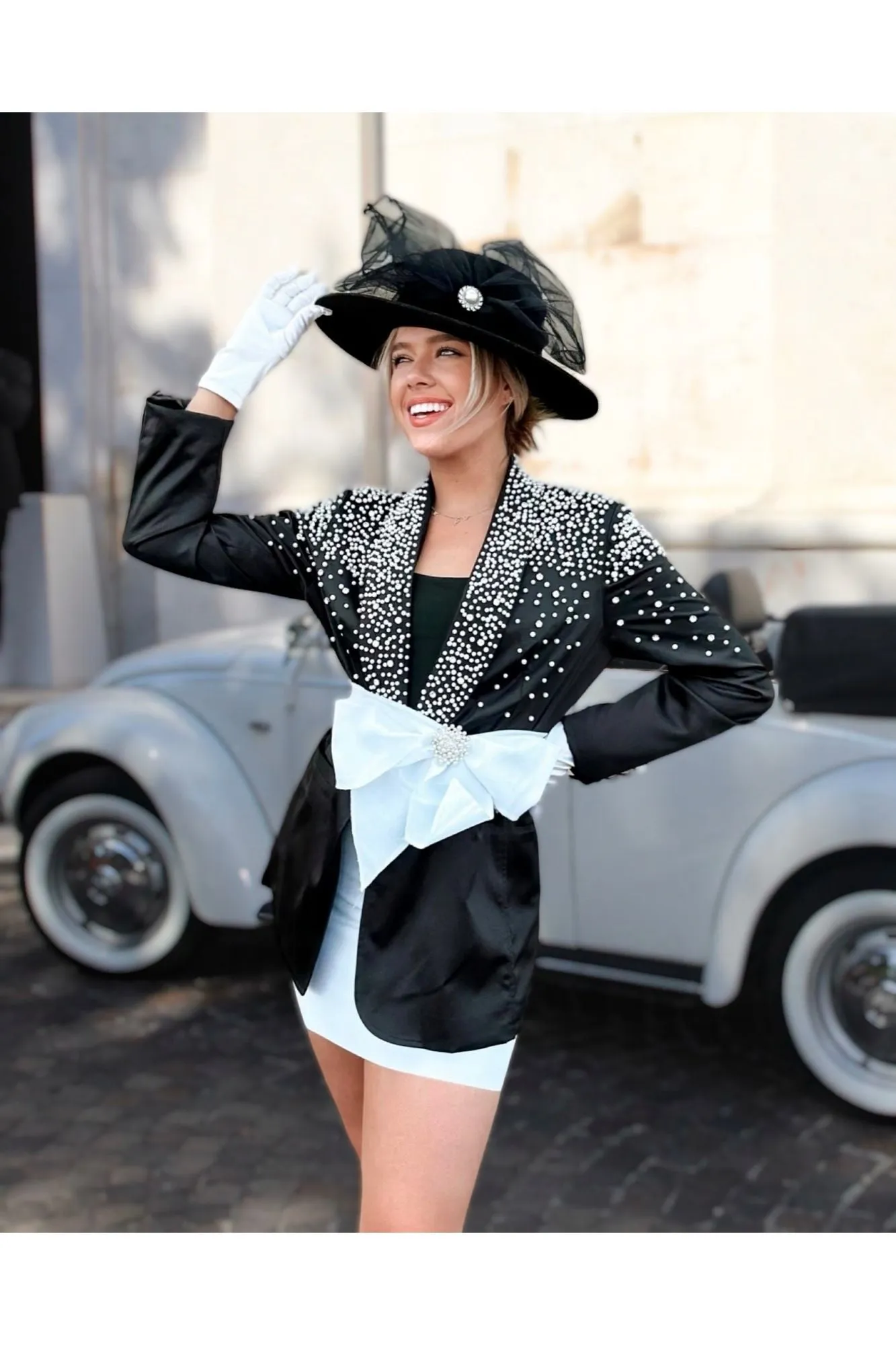 The Rihanna Pearl Noir Blazer