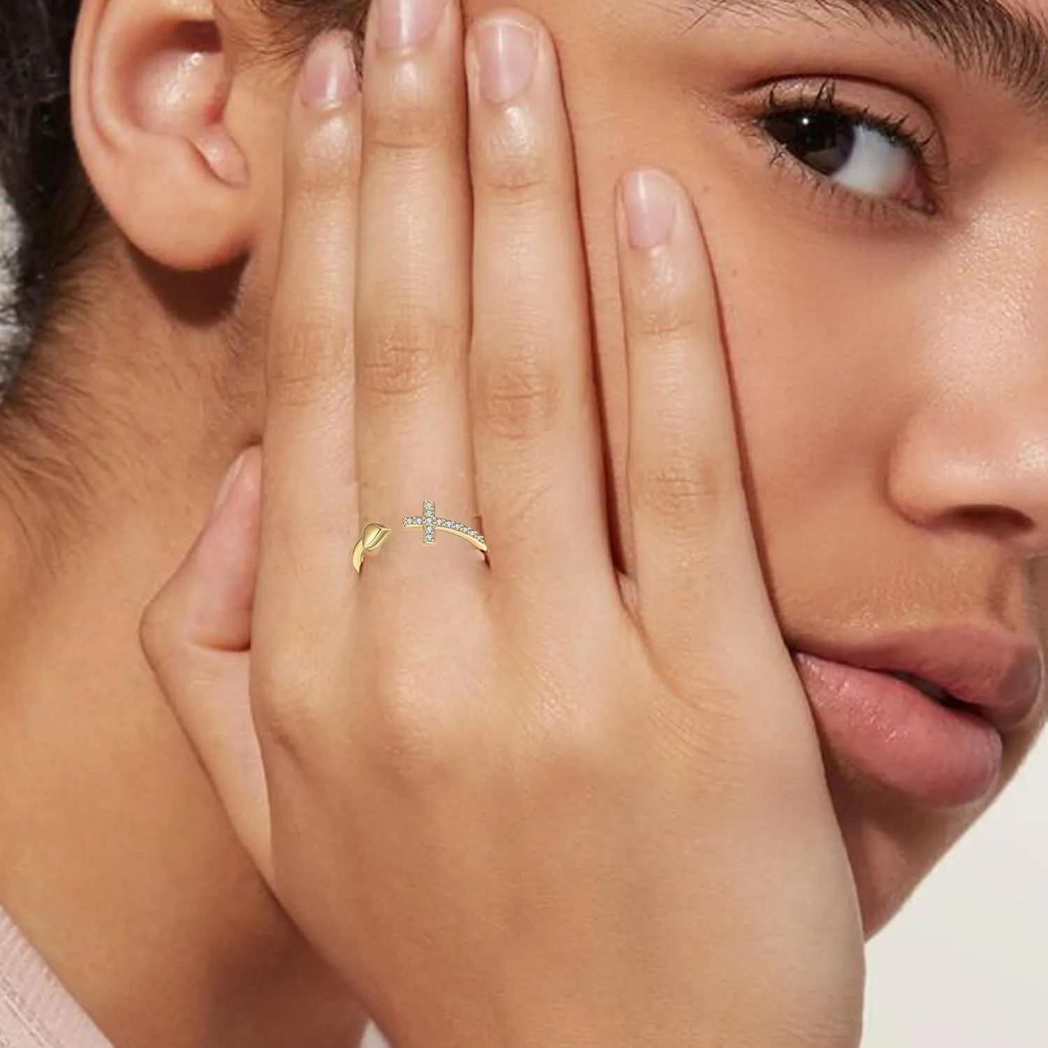 To My Daughter Rings S925 Sterling Silver Cross Ring for Women Cubic Zirconia Sterling Silver Adjustable Ring Christian Pray Cross Thumb Rings With Inspirational Card