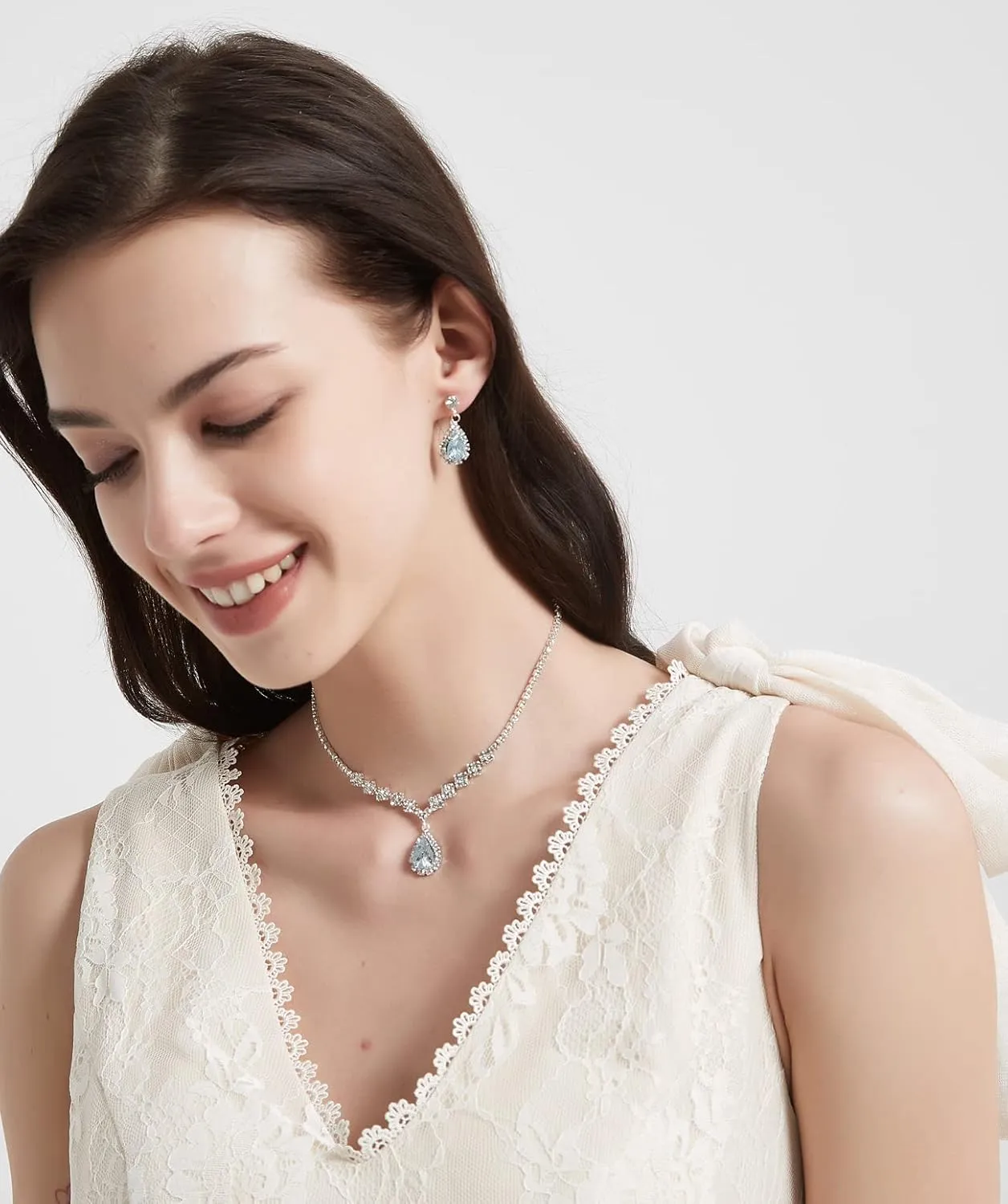 UDYLGOON Bride Rhinestone Crystal Earrings Necklace Jewelry Set for Bridesmaid Bride Wedding Costume Prom