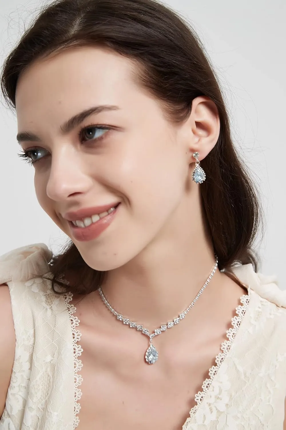 UDYLGOON Bride Rhinestone Crystal Earrings Necklace Jewelry Set for Bridesmaid Bride Wedding Costume Prom