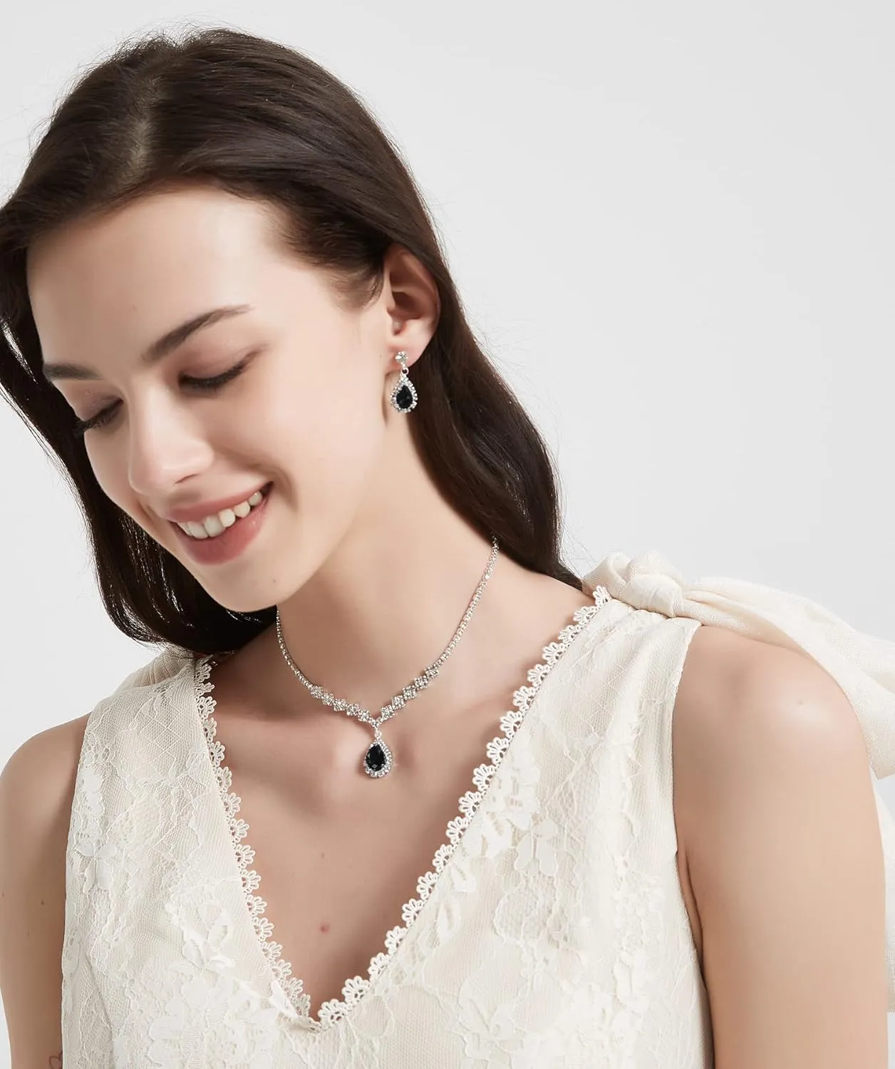 UDYLGOON Bride Rhinestone Crystal Earrings Necklace Jewelry Set for Bridesmaid Bride Wedding Costume Prom