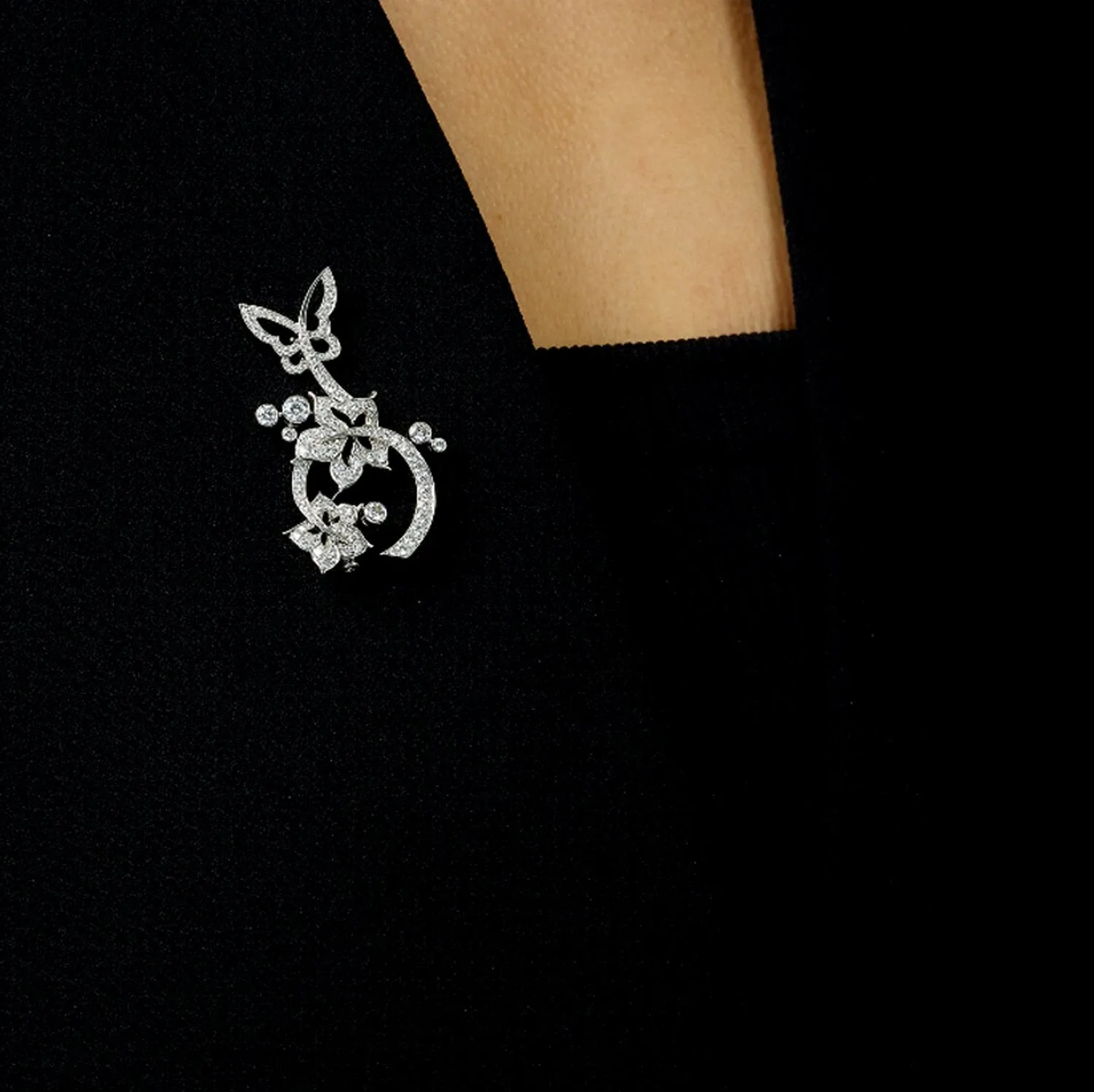 Van Cleef & Arpels Butterfly Diamond 18k White Gold Brooch Necklace