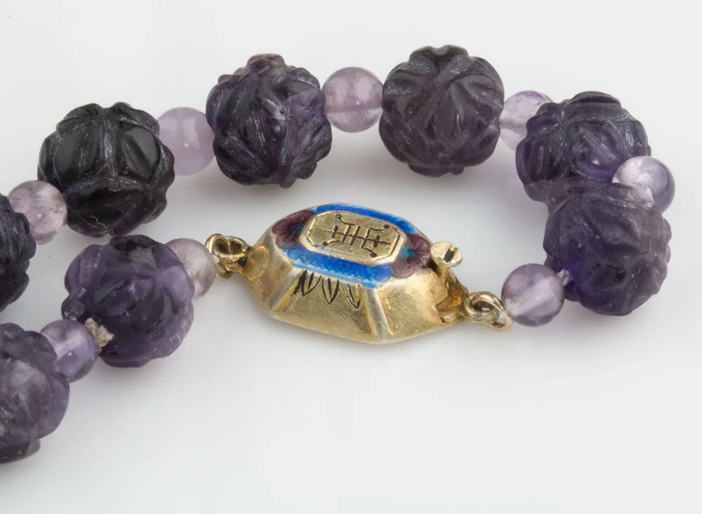 Vintage carved amethyst beaded necklace, graduated, 1970's, Chinese. j-nlbd1049